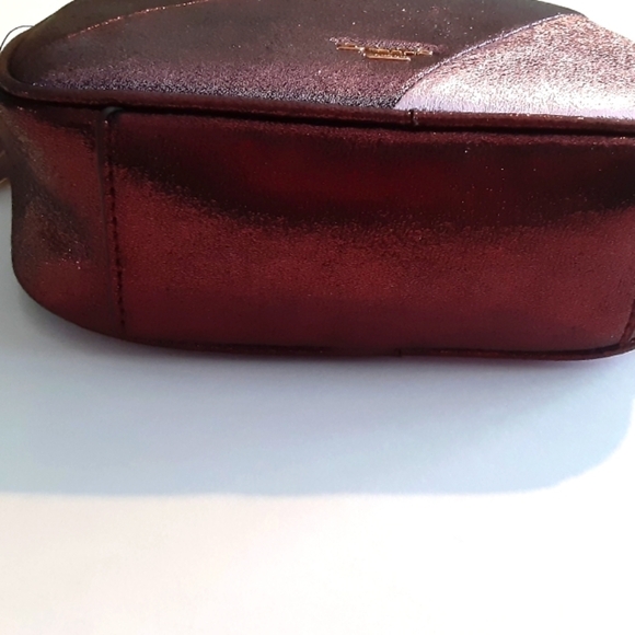 Dune London Crossbody Metallic Bag New - Picture 4 of 4